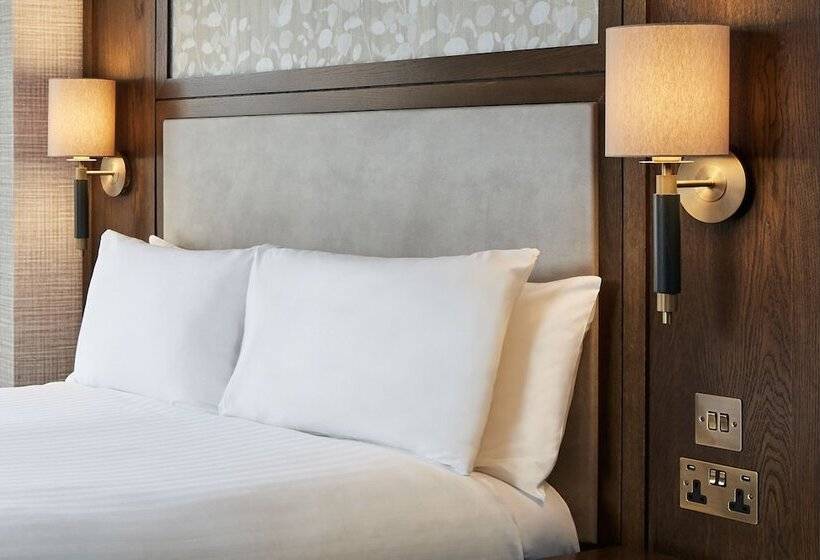Номер Стандарт, The Midland