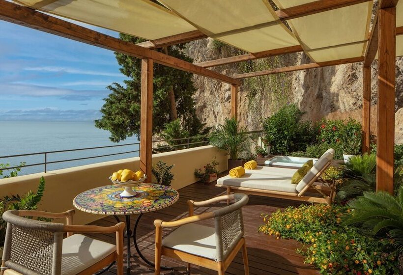 Люкс, Anantara Convento di Amalfi Grand Hotel