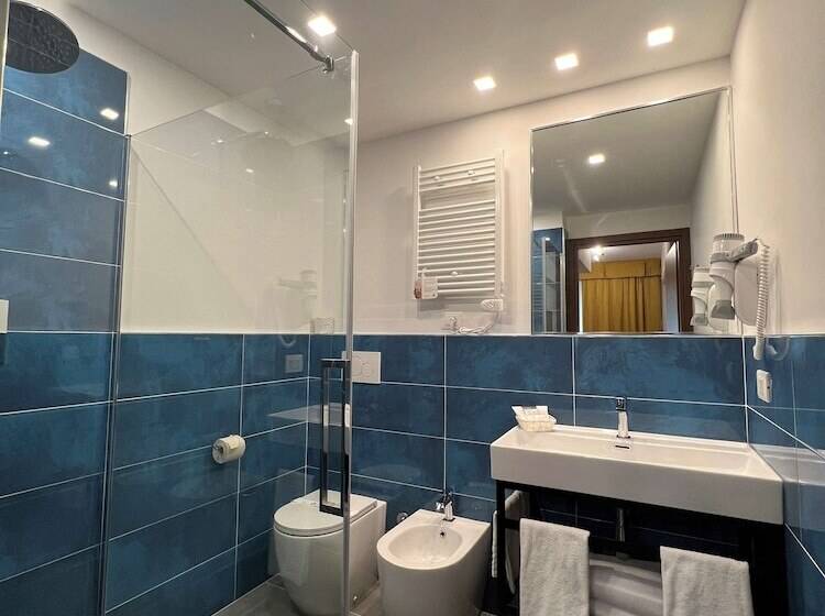 Классический Номер, Best Western City
