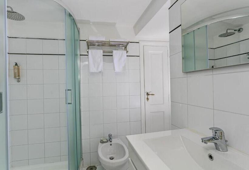 Номер Стандарт, Il Capri Hotel