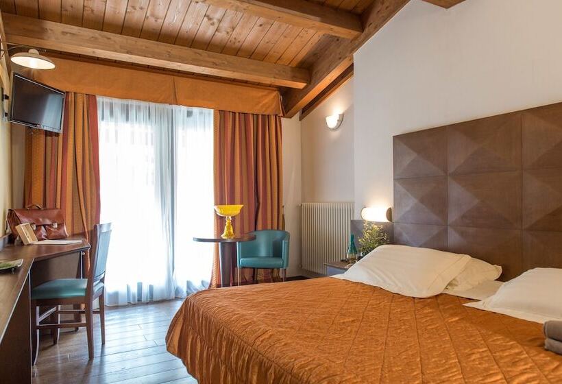 Номер Deluxe, Delle Terme Santa Agnese