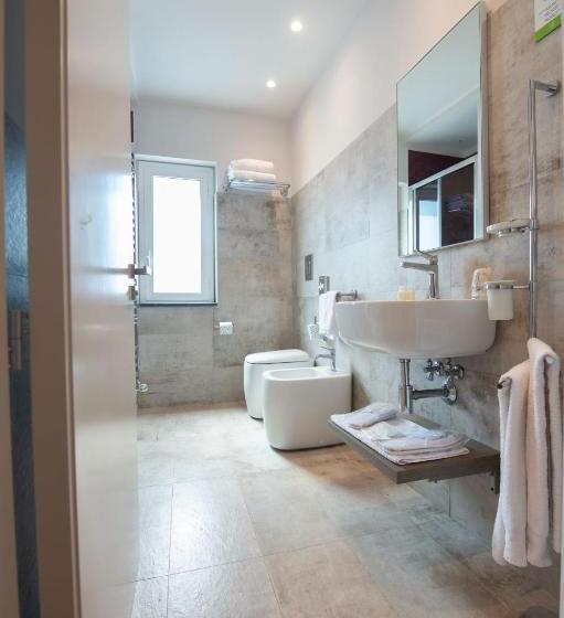 اتاق استاندارد, Grand Hotel Faraglioni