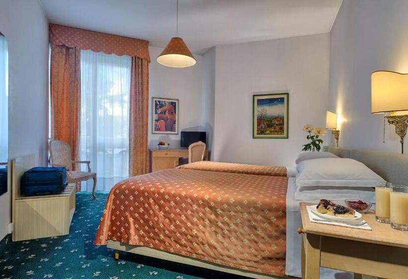 Номер Стандарт с Балконом, Park Hotel Terme