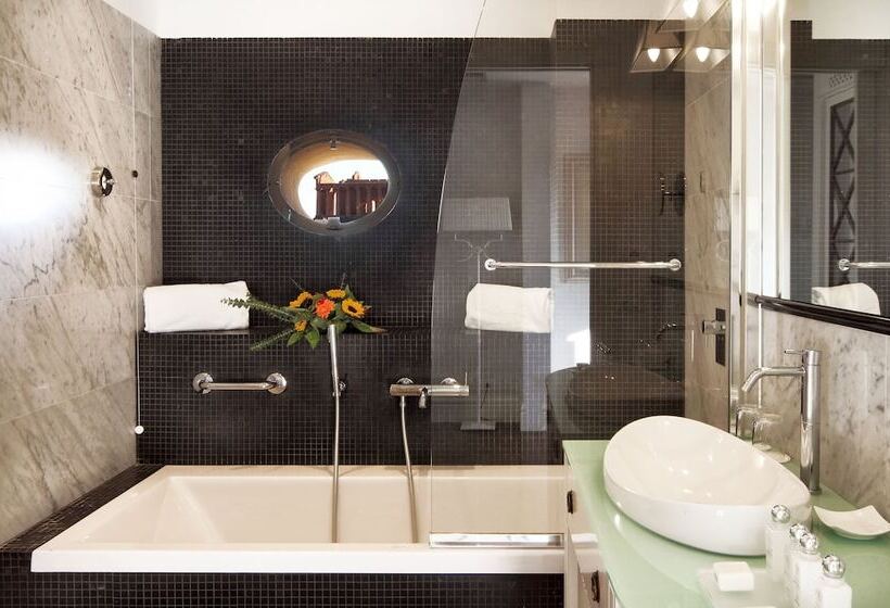 اتاق سوپریور, Villa Athena Resort