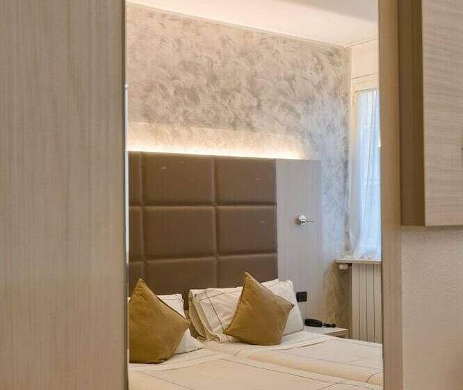 Четырехместный Номер Стандарт, Agape Hotel Aa Hotels