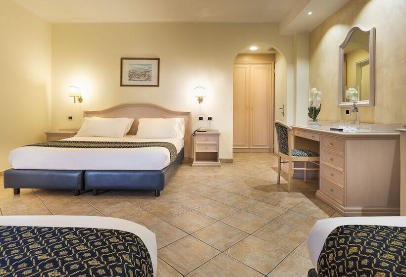 غرفة قياسية رباعية, Sant Alphio Garden Hotel & Spa