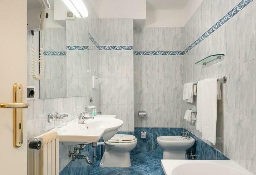 Четырехместный Номер Стандарт, Sant Alphio Garden Hotel & Spa