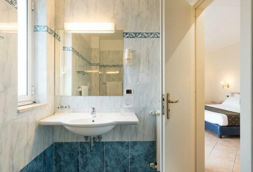 غرفة قياسية ثلاثية, Sant Alphio Garden Hotel & Spa