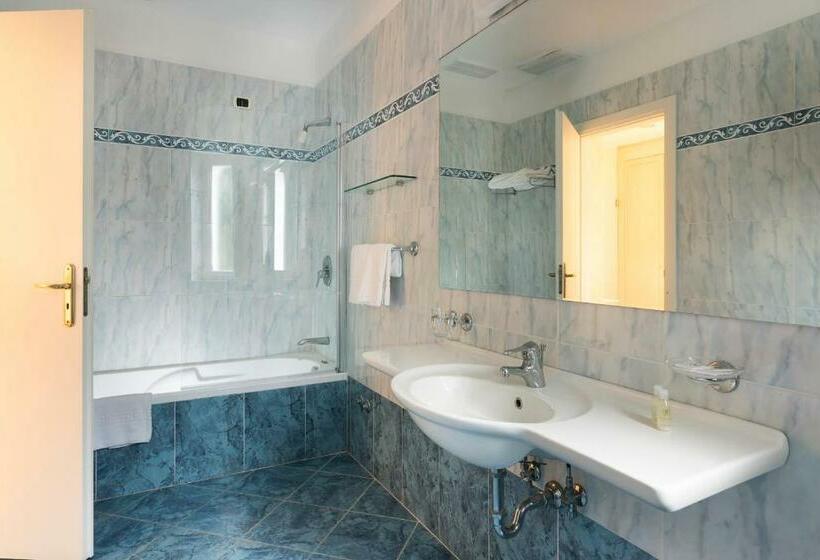 Номер Стандарт Вид на Море, Sant Alphio Garden Hotel & Spa