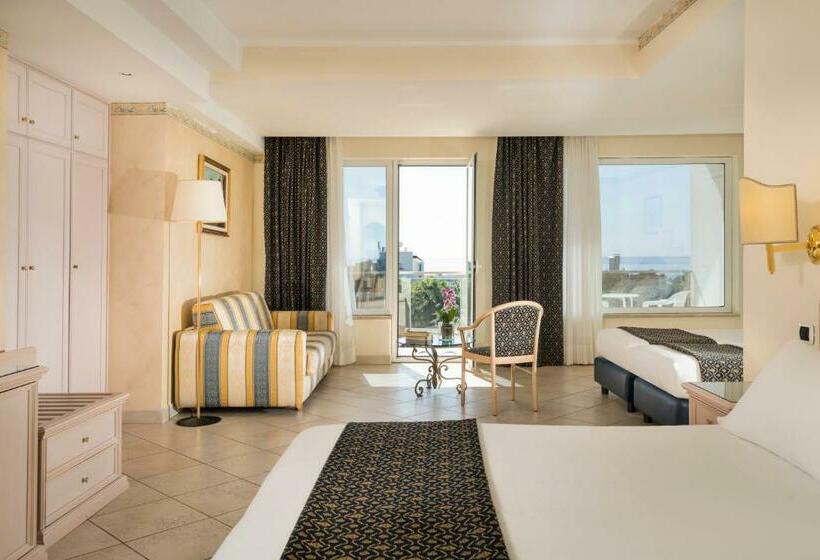 Люкс Вид на Море, Sant Alphio Garden Hotel & Spa