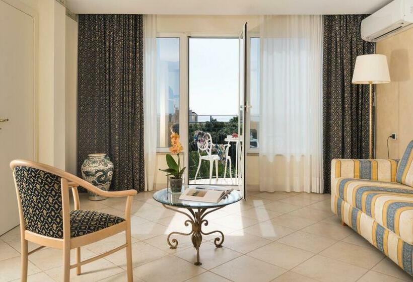 جناح مطلّ علي البحر, Sant Alphio Garden Hotel & Spa