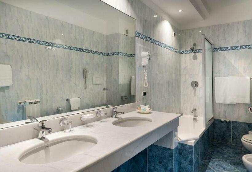 Люкс Вид на Море, Sant Alphio Garden Hotel & Spa