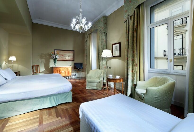 سوییت با چشم‌انداز دریا, Eurostars Hotel Excelsior