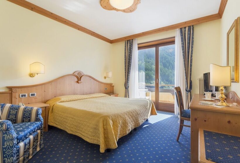 غرفة قياسية مطلّة علي البحيرة, Ariston Lake View
