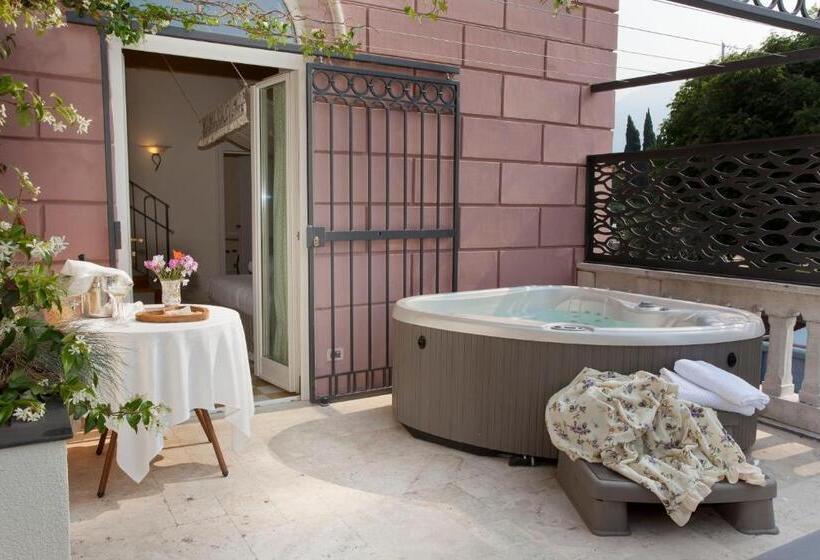 Апартаменты 1 Спальня, Bellavista Lakefront Hotel & Apartments