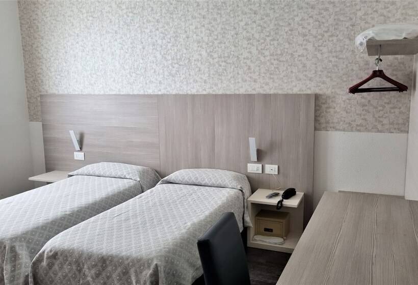 Quarto Estandar, Alfa Fiera