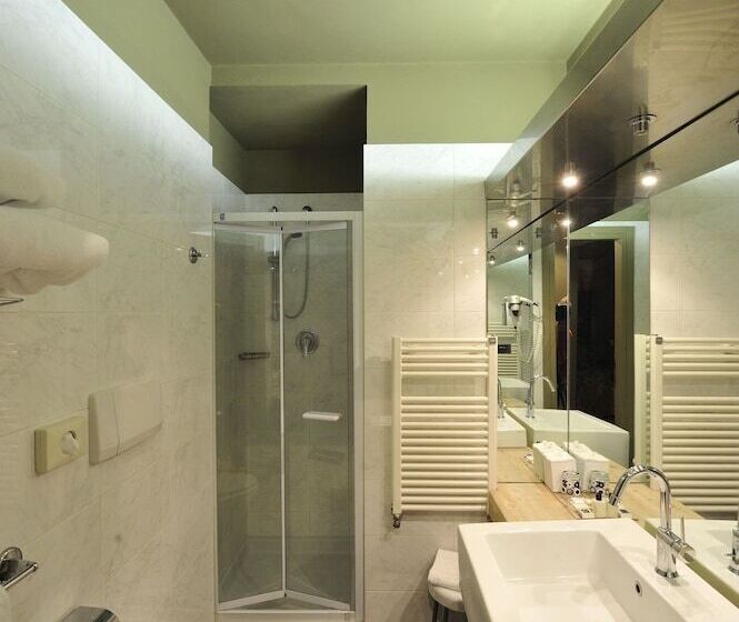 اتاق استاندارد یک نفره, Art Hotel Boston
