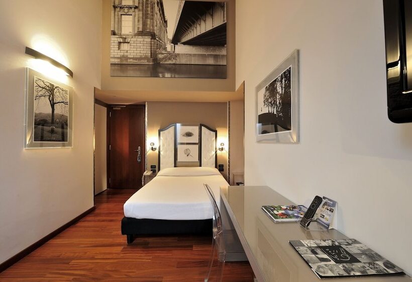 اتاق لوکس یک تخته, Art Hotel Boston