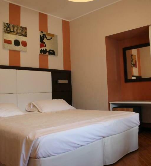 Номер Стандарт Боковой Вид на Море, Best Western Regina Elena