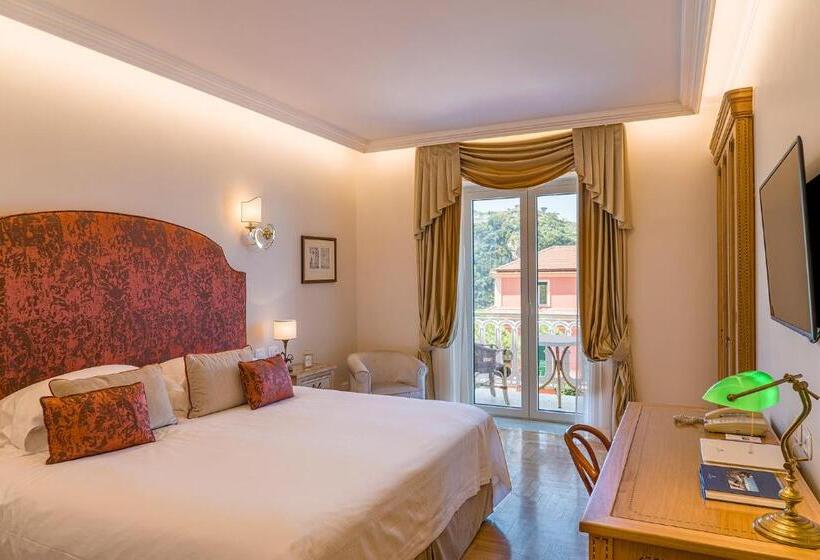 Номер Superior Вид на Море, Grand Hotel Excelsior Vittoria