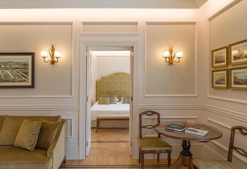 Полулюкс Вид на Сад, Grand Hotel Excelsior Vittoria