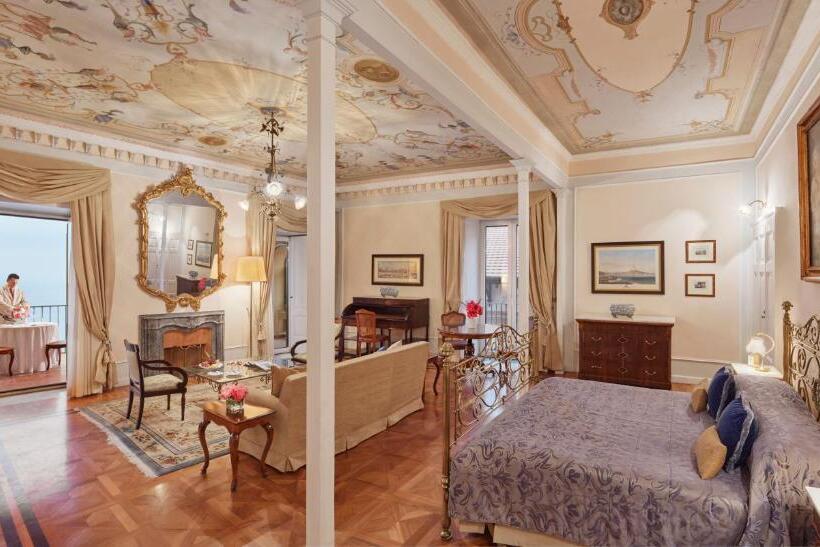 Люкс Престиж, Grand Hotel Excelsior Vittoria