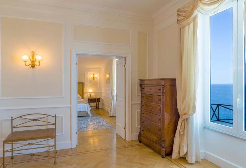 Люкс Superior Вид на Море, Grand Hotel Excelsior Vittoria