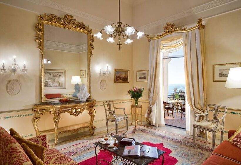 Люкс, Grand Hotel Excelsior Vittoria
