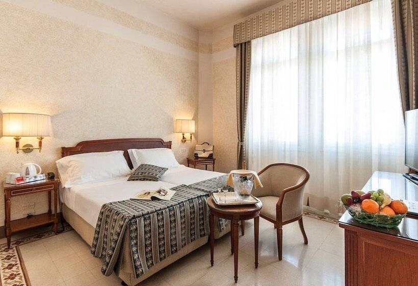 اتاق کلاسیک, Grand Hotel Royal