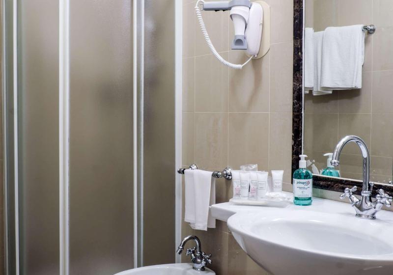 اتاق استاندارد, Grand Hotel Royal