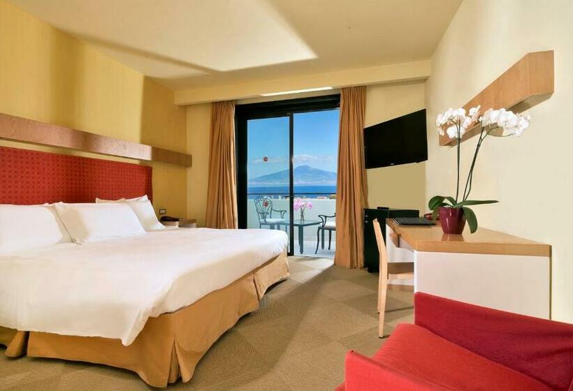 Стандартный Номер Кровать Кинг, Hilton Sorrento Palace