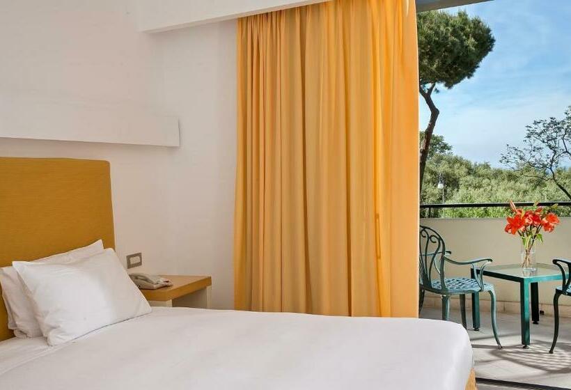 Стандартный Номер Кровать Кинг, Hilton Sorrento Palace