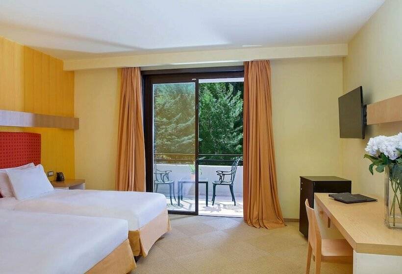 Номер Стандартный с Видом, Hilton Sorrento Palace