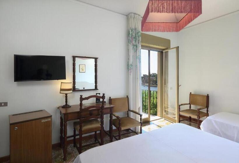 Economy Triple Room, Lido Mediterranee