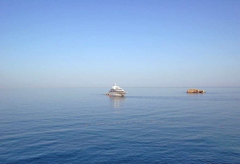 اتاق اقتصادی با چشمانداز دریا, Lido Mediterranee