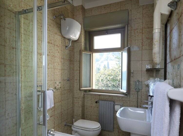 Economy Triple Room, Lido Mediterranee