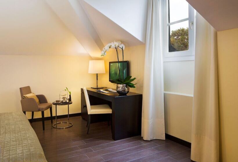 اتاق لوکس, Starhotels Majestic