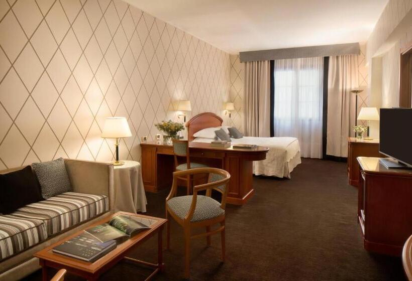 سوییت جونیور, Starhotels Majestic