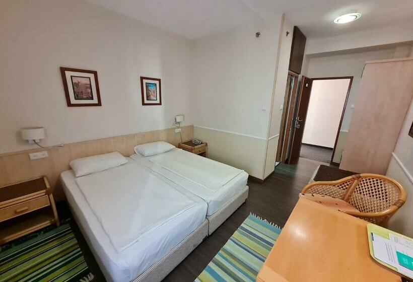 Chambre Standard, Beth Shalom