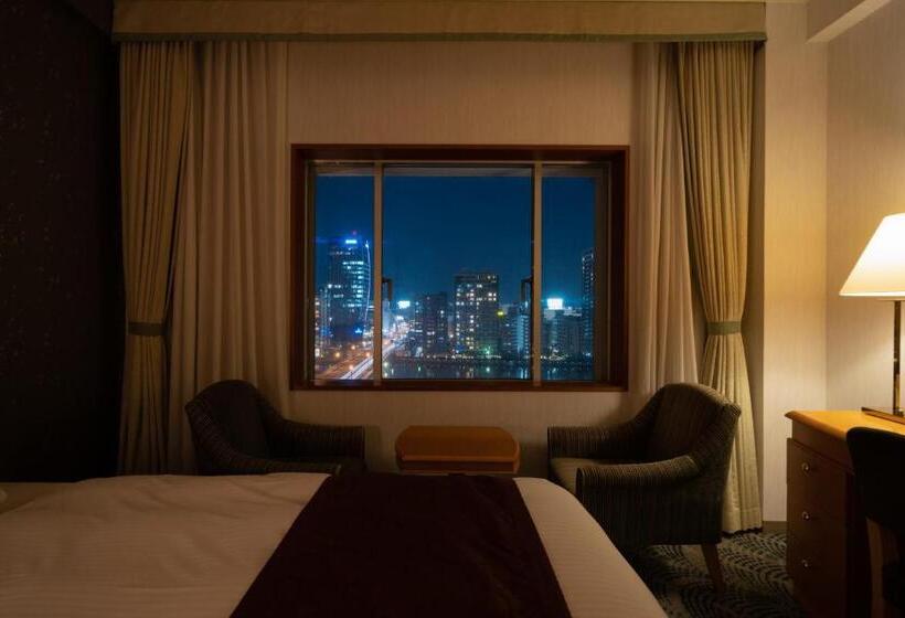 Deluxe room with river view, Okura Niigata