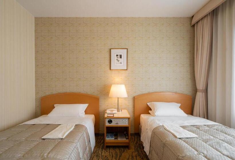 Номер Economy, Okura Niigata