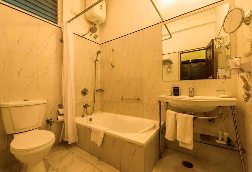 Королевский Номер, Royal Orchid Metropole Mysore