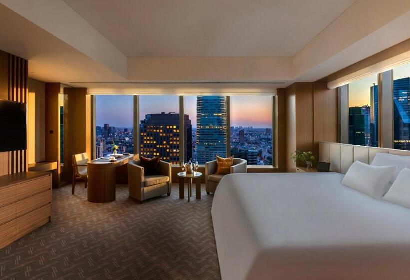 Номер Престиж, The Okura Tokyo