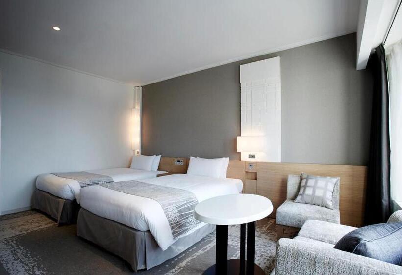 اتاق سوپریور, Keio Plaza Hotel Tokyo