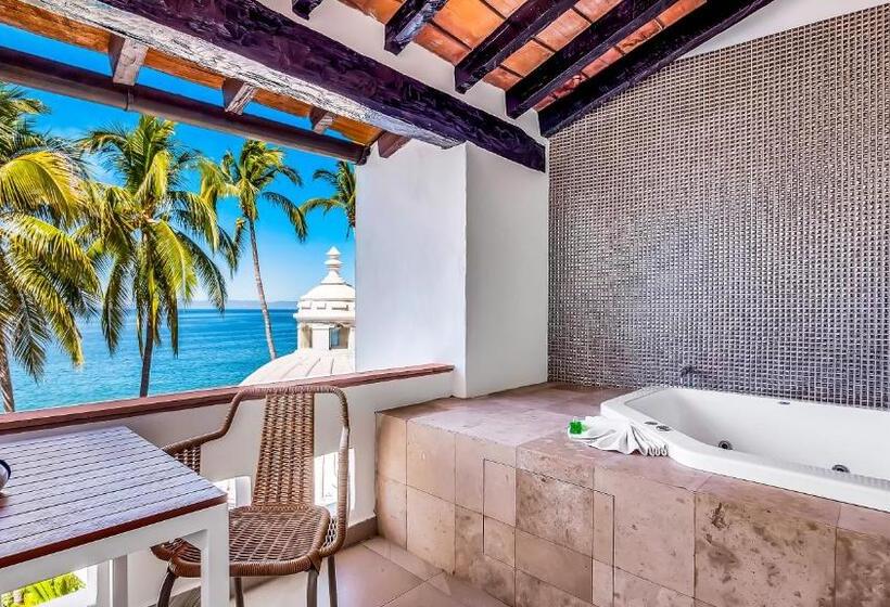 Deluxe Rum, Marboka Hotel & Suites