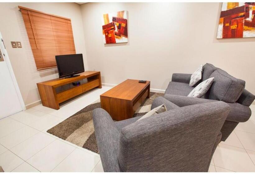 프리미엄 스위트, Ela Beach Hotel & Apartments