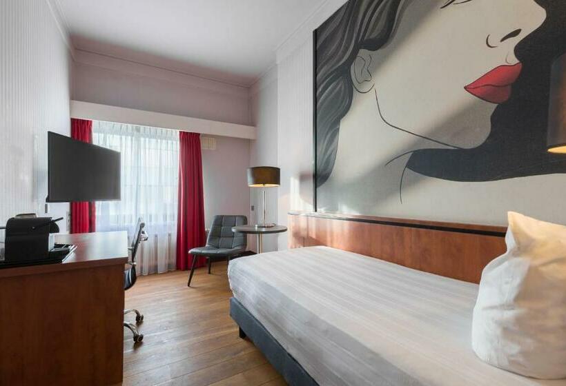 标准单人间, Leonardo Hotel Utrecht City Center