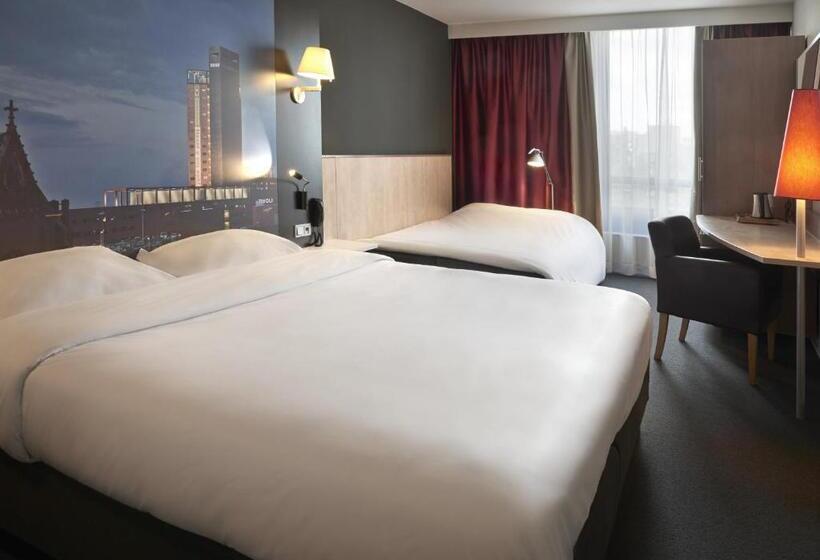 标准三人间, Mercure Hotel Tilburg Centrum