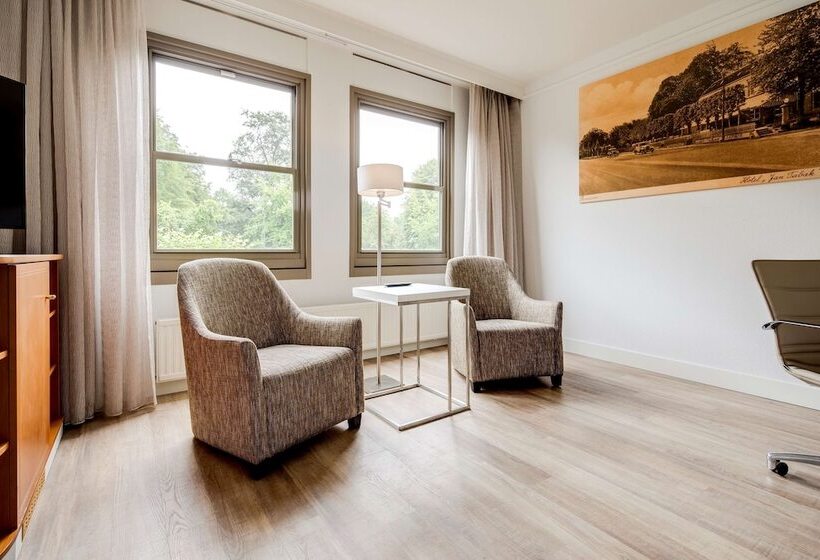 Полулюкс, NH Bussum Jan Tabak