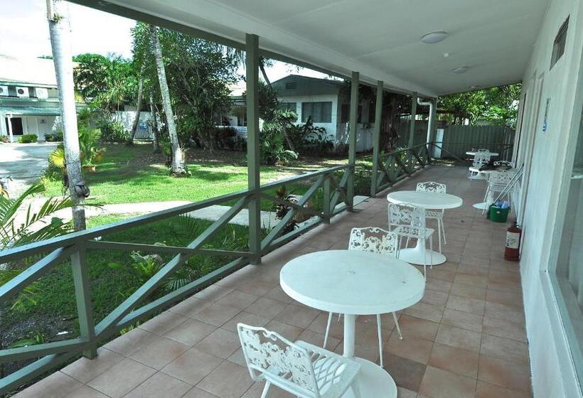 スタンダードルーム, Madang Resort